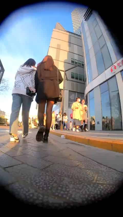 126ca0d4-c77d-4c5a-a055-995dbc45608f.mp4