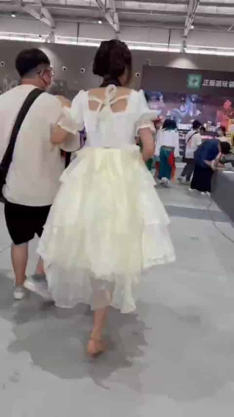 0e21b413-ac30-41e2-97a3-0280bebdc85e.mp4