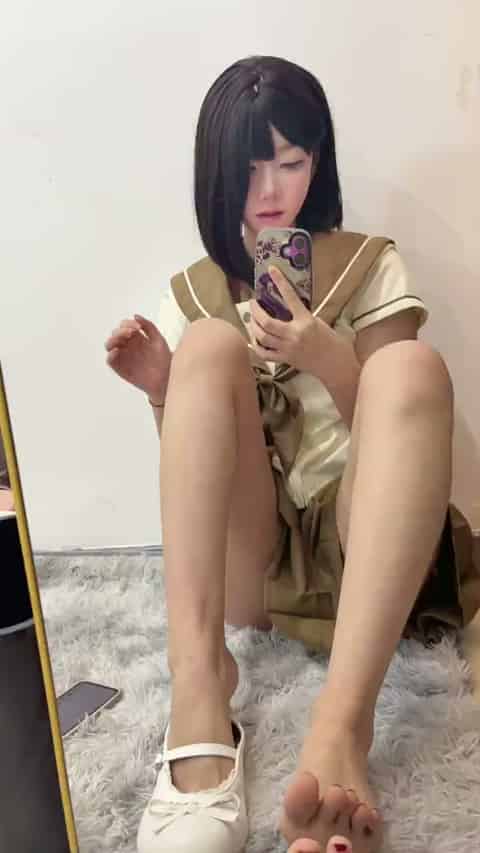 8f6169da-8544-42ac-8d1f-b63ade466882.mp4