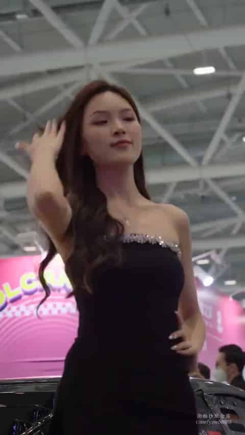 fe05cfef-02b9-44f7-baa6-7edb62c9b76d.mp4