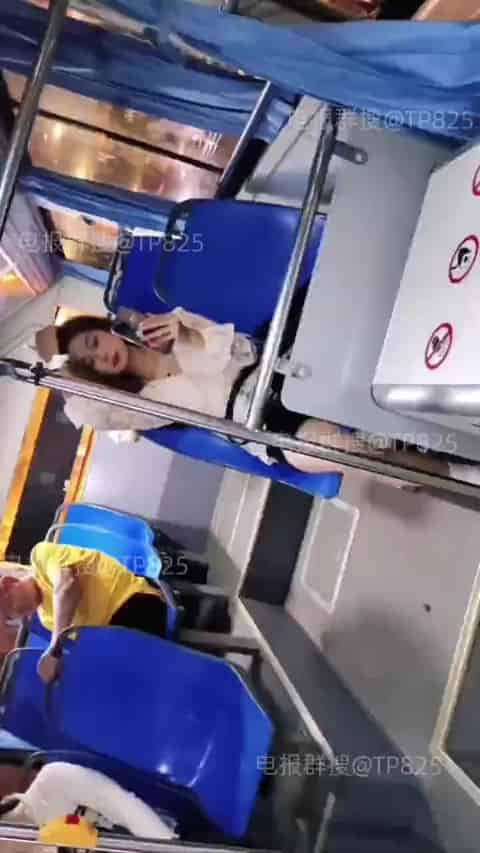 37d358fd-e116-4949-9fb1-8915887544f0.mp4