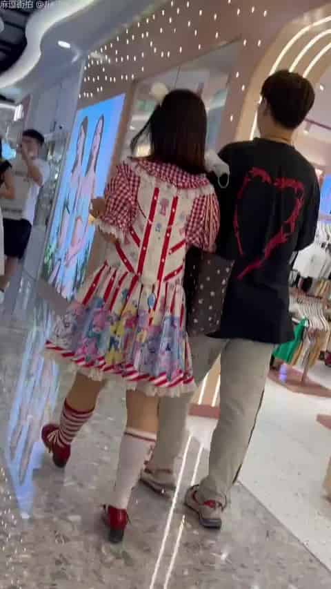 36cd315c-f753-4c58-bb4d-27d972523ae6.mp4