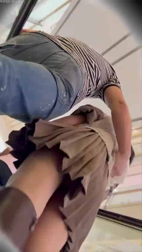 59952540-4e0f-4383-ba79-83b375474bdf.mp4