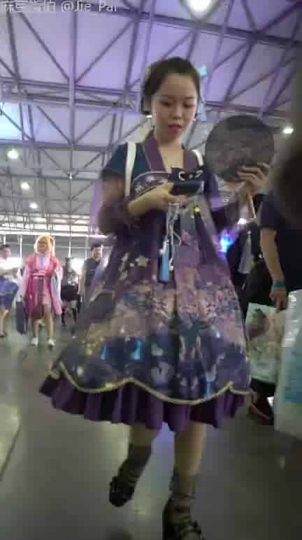 4d9e03be-4b65-43d9-81aa-ac9626dfe78a.mp4