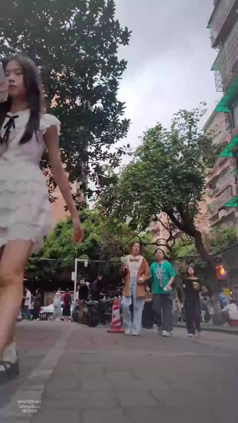 dda3cb87-b94d-4b97-813a-35de627d2a74.mp4