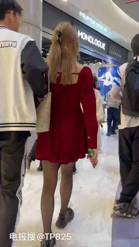 25fa8bde-f1dd-459f-8f98-34c144a9cb7e.mp4