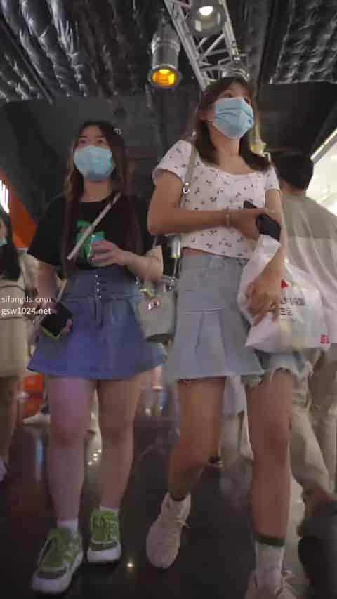 6611279f-6b56-4457-8a97-061d77131126.mp4