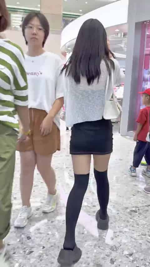 415e1ae7-fee2-4384-99fc-08a0f958cdbc.mp4