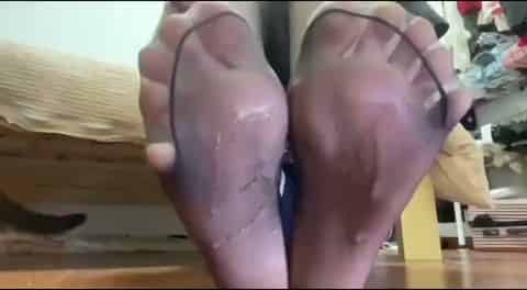 73bb7a32-f1f0-42fd-b26b-1a9388970ec6.mp4