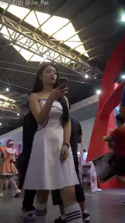 7c3b0bcf-8d20-4190-b5e6-92fc5304e07b.mp4