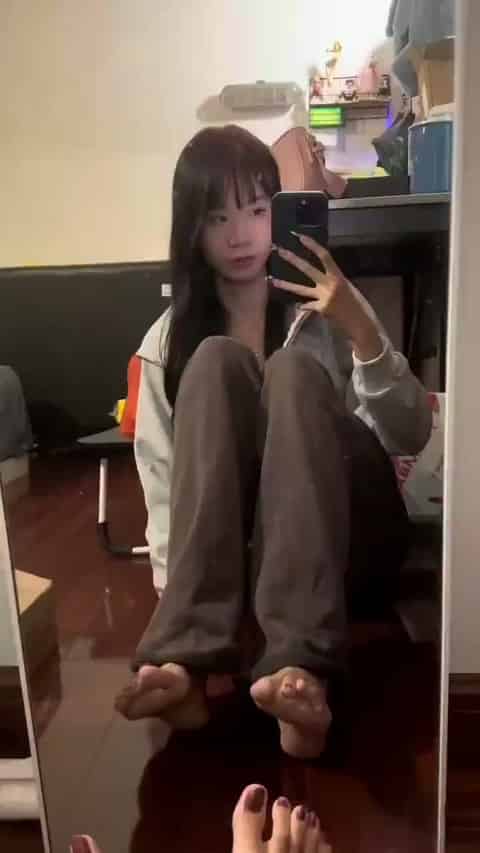 3c62cacf-e6e2-43a5-a2ee-1b78d75142c2.mp4