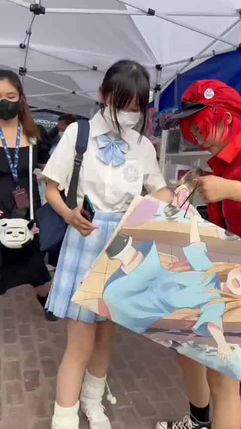 13fb263a-3ba0-4668-9a15-5368d47bfcb6.mp4