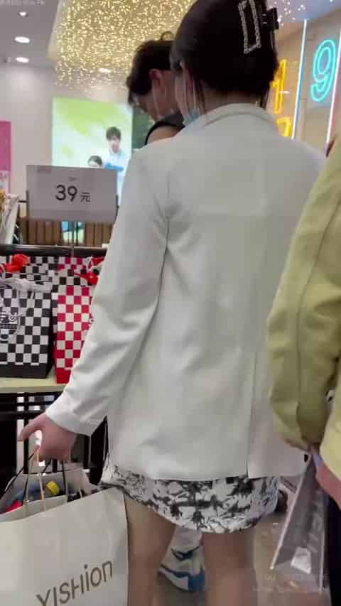 0fec247a-f54c-4a6c-a1ea-e75d0c7376bb.mp4