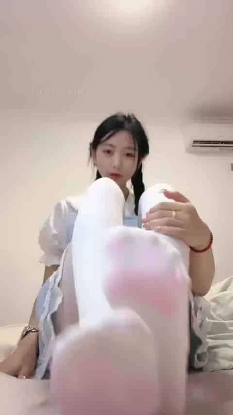 f10cc3a3-0a09-44a5-86cf-03c2d4bf457a.mp4