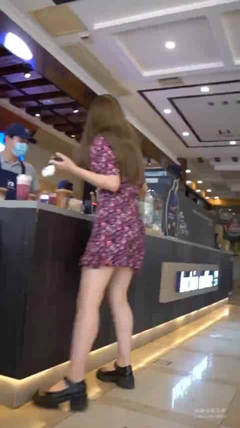 e9dbd1c3-d2c3-4a4c-b8a3-4519f7f47910.mp4