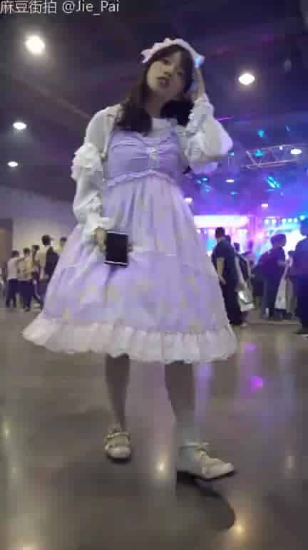 01e39f63-0c5c-42fb-ad7f-c4b44eb50c0a.mp4