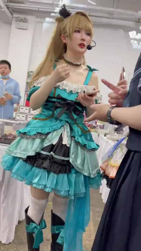 d0f499af-2aee-4f9d-b9f9-777a25612d96.mp4