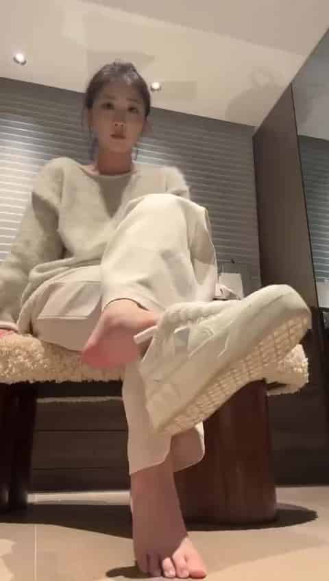 56c2d657-329e-42fe-ad1c-53fb1fb05033.mp4