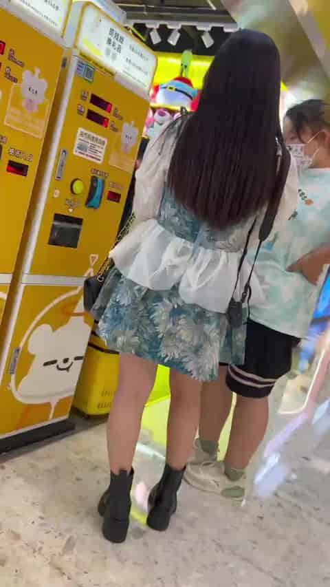 3bc0351b-f5a8-40de-ba8b-9ffb63140a7b.mp4