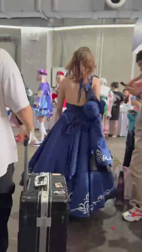 ff79dfb3-e418-4317-87a2-e85f6a48847c.mp4