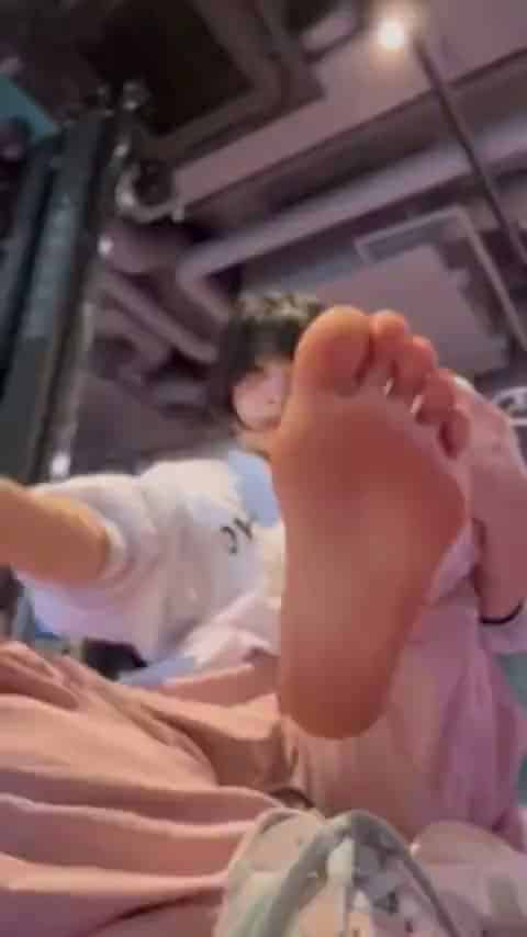 a0d5bbef-2eb1-4225-a3bf-727e9ac0c70c.mp4