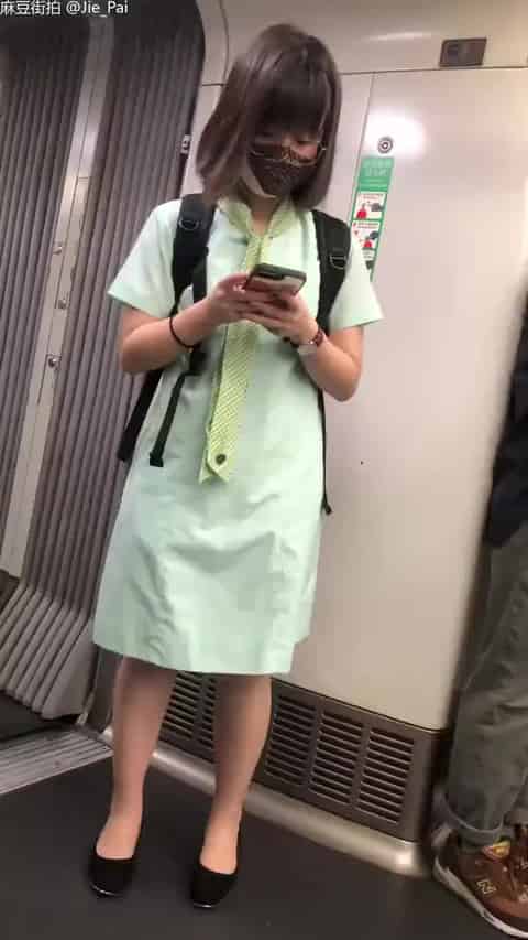 6fd44d55-9e10-4651-8779-0ec5f4252091.mp4