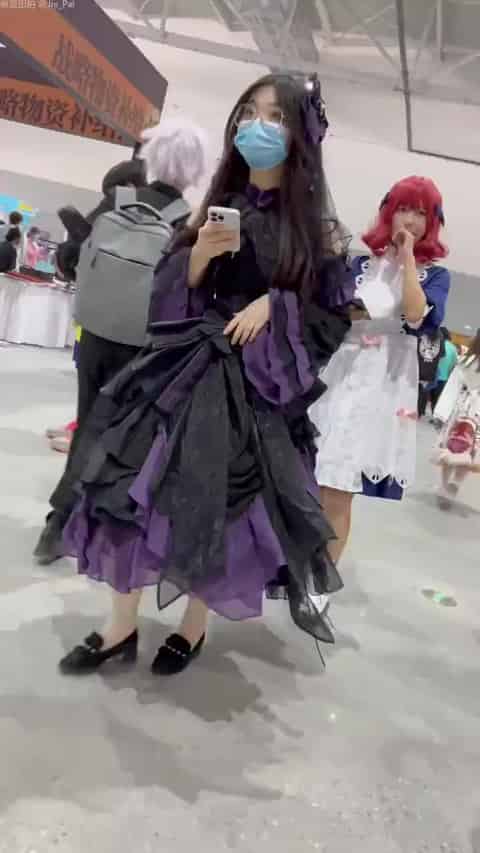 d85c18fa-75b6-475c-ac54-8ade281a30cb.mp4