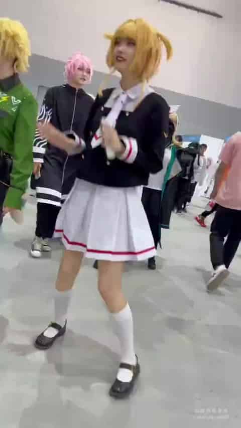 6137ce51-9506-4844-9318-1becfdb0cde1.mp4