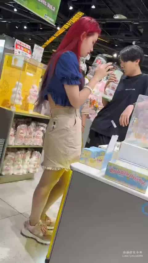 b3d471b4-aeef-427b-8343-016d74a56313.mp4