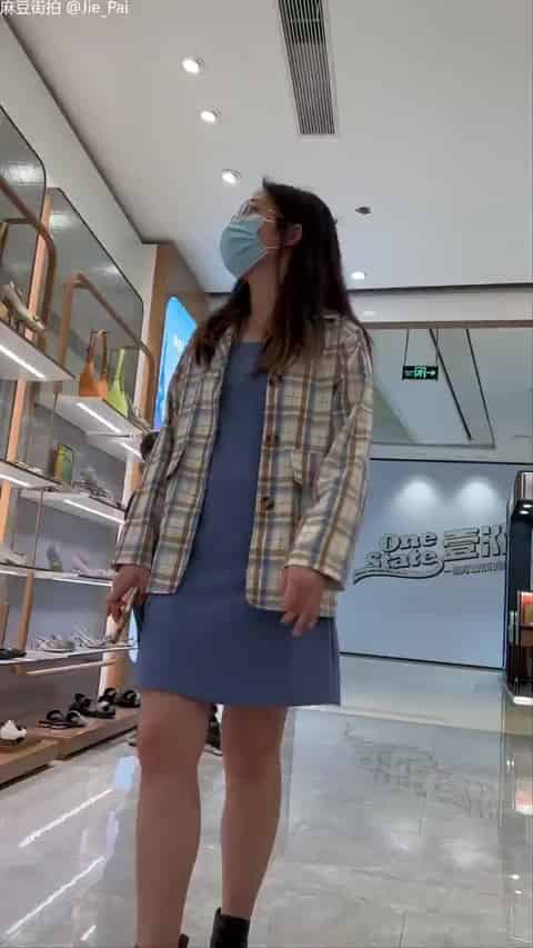 ee17a6b8-4821-44e2-8def-7f1c8d5a7ee1.mp4