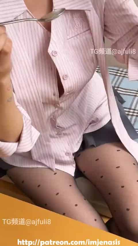 558d509e-9044-46a7-85f4-1358f98e99bf.mp4