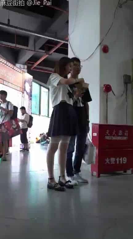 5a5fce17-bf77-4c5c-819b-da59a92d9ce4.mp4