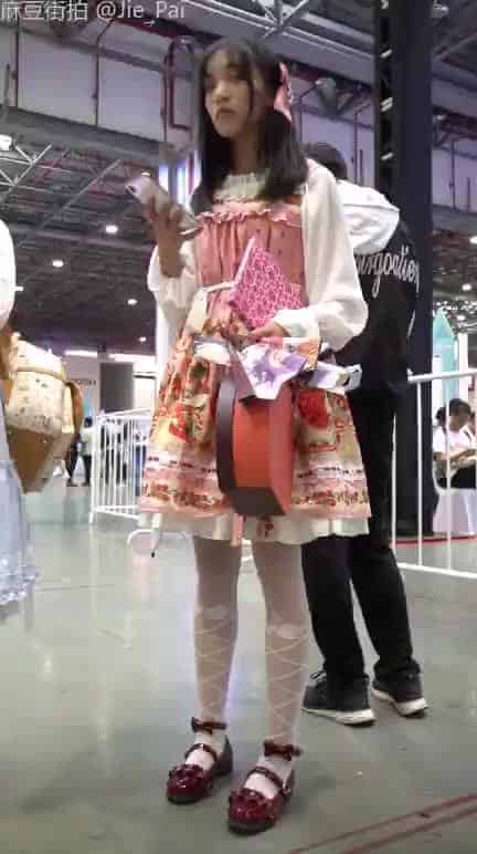 98d12289-bf8d-4048-a647-4f617d509471.mp4