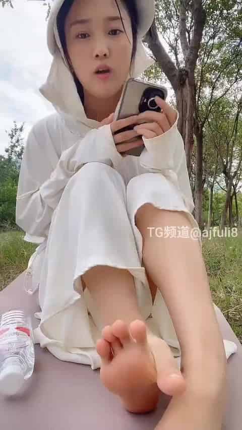 b7b086d0-d849-49fe-a883-cca67a206281.mp4