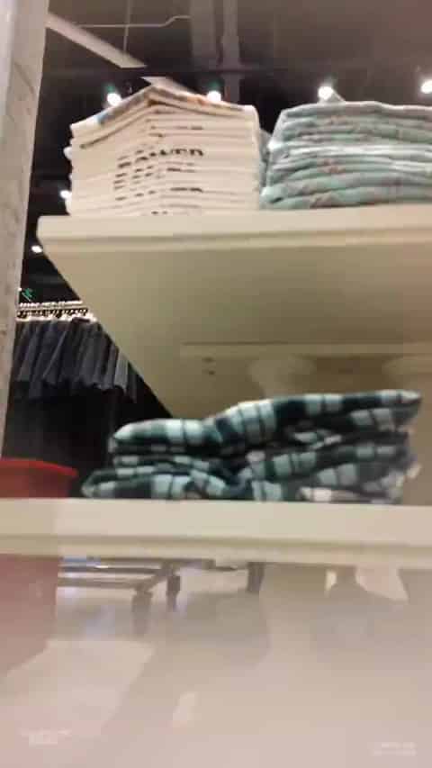 590ddcf8-5f1c-43ed-8531-d6c501cfde8c.mp4