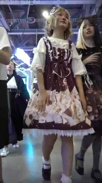 6836005f-e86d-49f0-9eaf-dd66efcf3c42.mp4