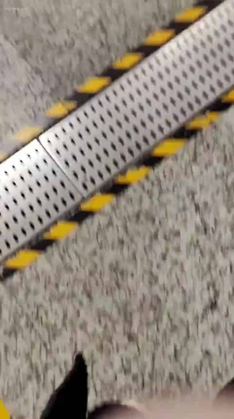 c1016b0b-5fe0-4da2-94b8-e08c0fd05704.mp4