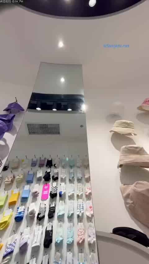 5e0828a8-3493-4121-ae98-07a132fbb600.mp4