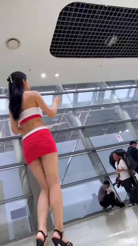 510a7d70-2cb8-4073-90c8-fa564f44a24f.mp4