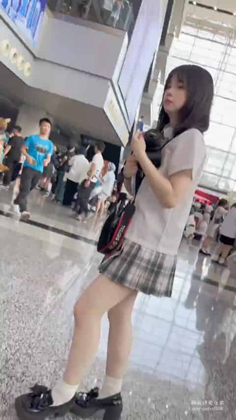 85948ecc-2ee6-44c7-9473-4241b759add5.mp4