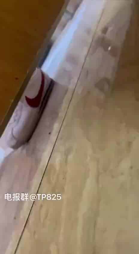 eb98ab7d-b071-47de-9654-ed0f2cb001b0.mp4