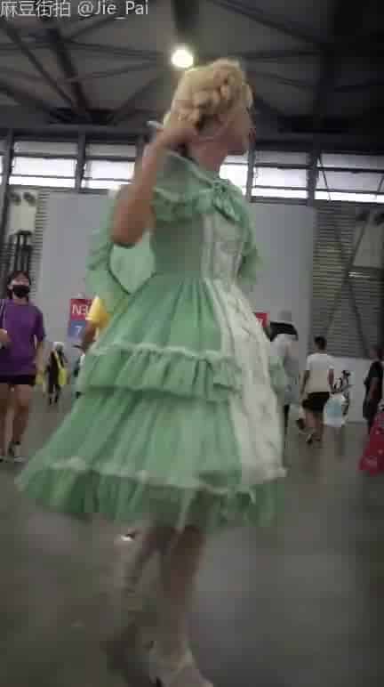 1977e9f1-c00e-458f-8ee6-37e928102a78.mp4