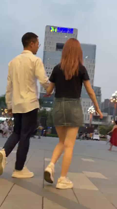 ba933af7-dbd9-4739-b6c7-a825b47c9df7.mp4