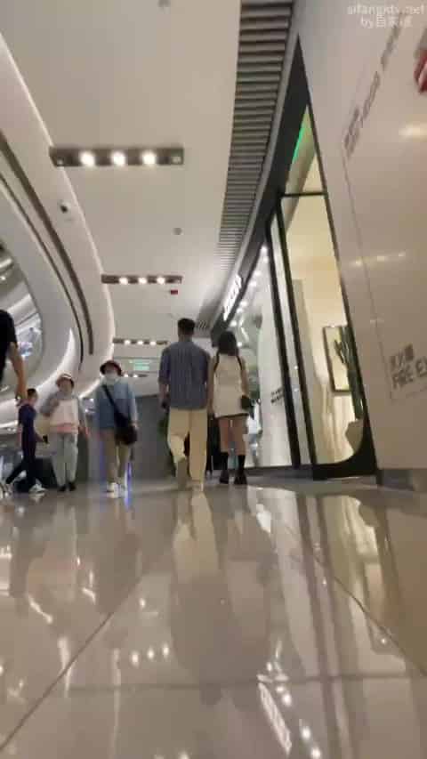 0c97bc21-8004-4ffc-aaec-8d3a1084718d.mp4