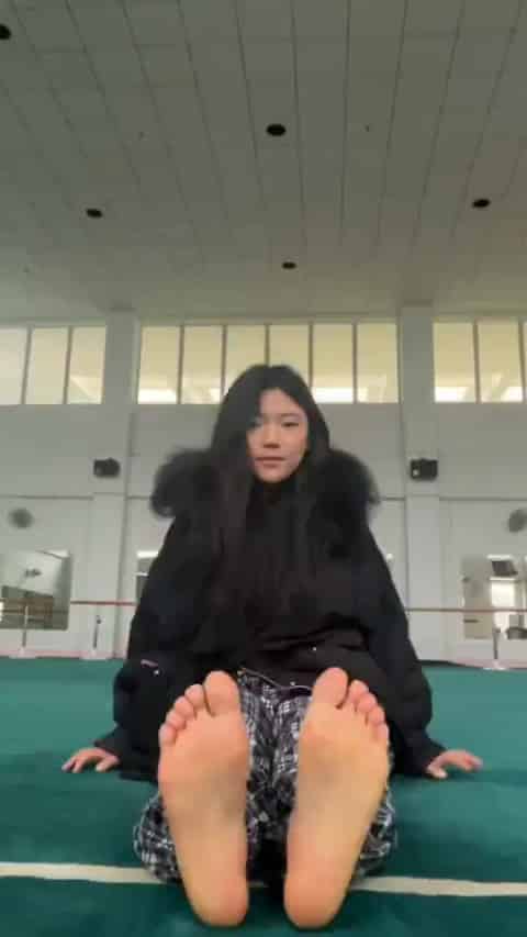 cbddba4a-4bc9-4424-bb39-16013954c8a1.mp4