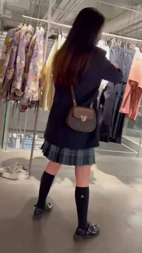 4cc5ae45-1dd4-4342-b959-e029eddb15c0.mp4