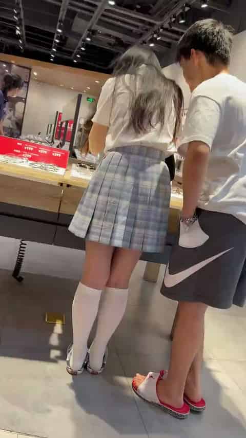 26e59604-88ba-40a5-96e0-fb2a7a29aad7.mp4