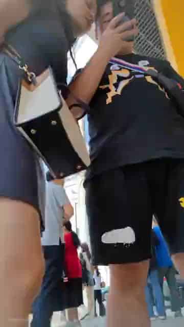 e4eff3b5-25e1-4fb9-b847-0343b7330e1f.mp4