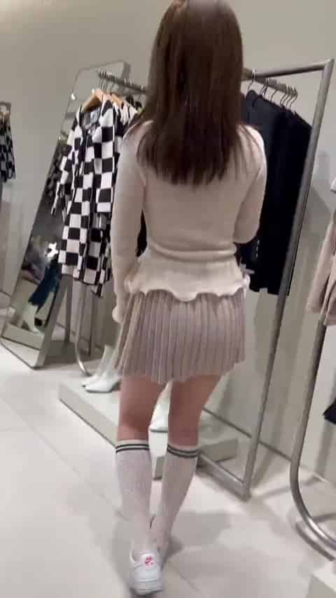 c8c6ec36-0df7-459c-9884-5eb6e8ffd89a.mp4