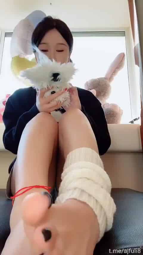 e585bf87-53ad-4970-b736-027b1ea0e720.mp4